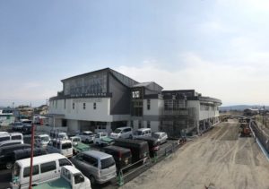 02月15日：外観北面外構工事（アスファルト舗装工事中）
